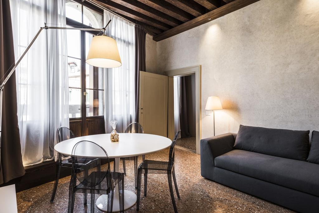 Myplace Campo Santa Margherita Apartments Benátky Exteriér fotografie